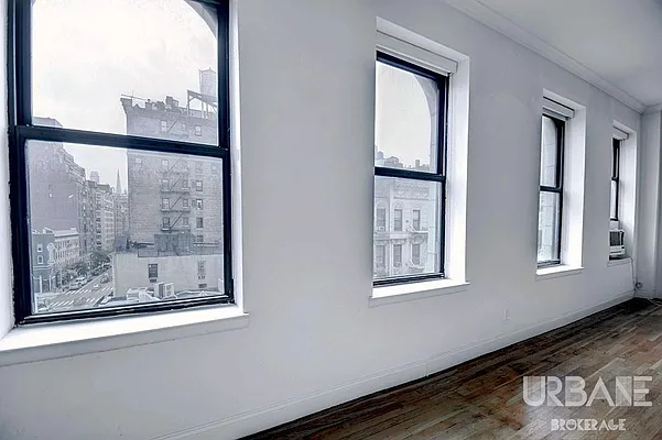 Rented by Urbane Brokerage | media 6