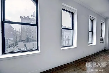 Rented by Urbane Brokerage