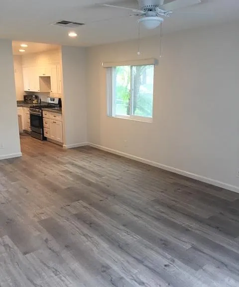 519 N Ditmar St #1 — Photo 9