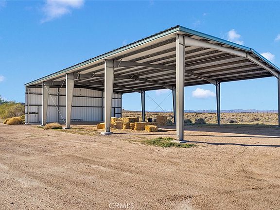 2nd image of 37404 Harvard Rd