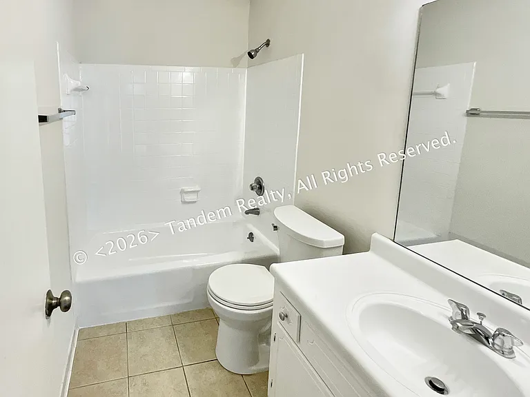 105 Tyne Blvd #8 — Photo 4