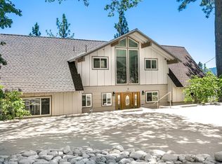 27879 W Shore Rd, Lake Arrowhead, CA 92352