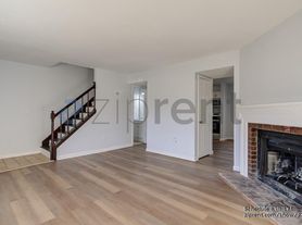 5290 Stonebush Ter, Stone Mountain, GA