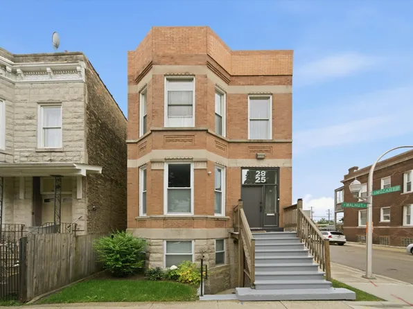 2825 W Walnut St, Chicago, IL 60612
