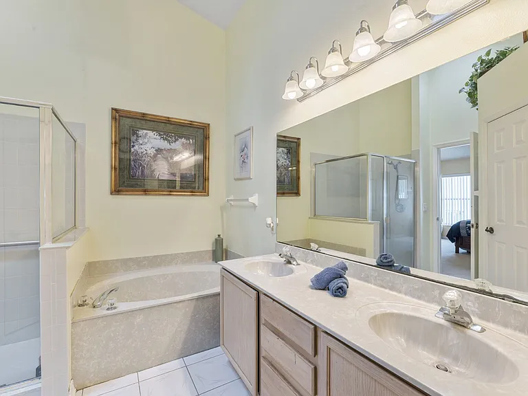 12364 Arlington Park Ln — Photo 19