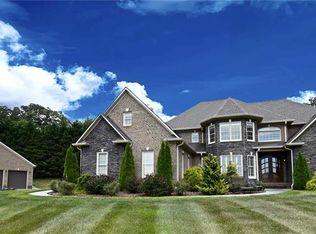 6403 Boone Trl, Millers Creek, NC 28651