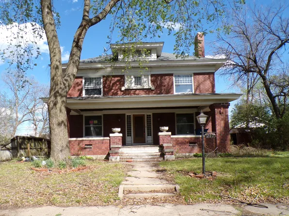 217 N Pearl Avenue, Joplin, MO 64801