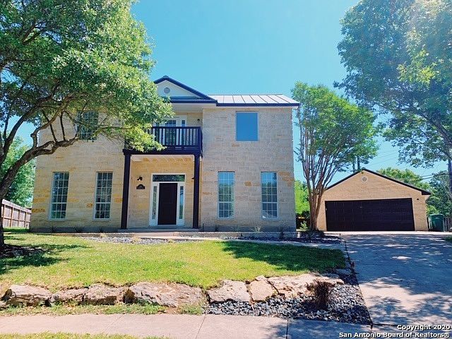 1st image of 313 Oak Knoll Cir