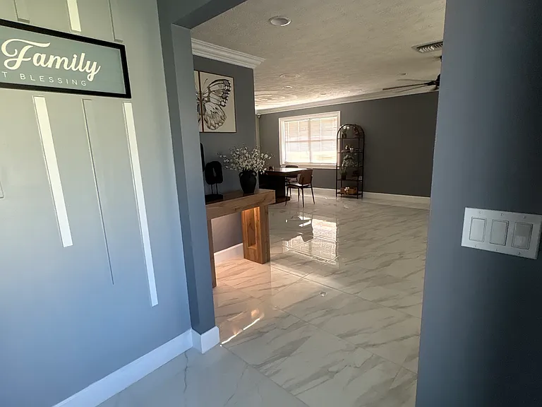 199 SE Crosspoint Dr — Photo 9