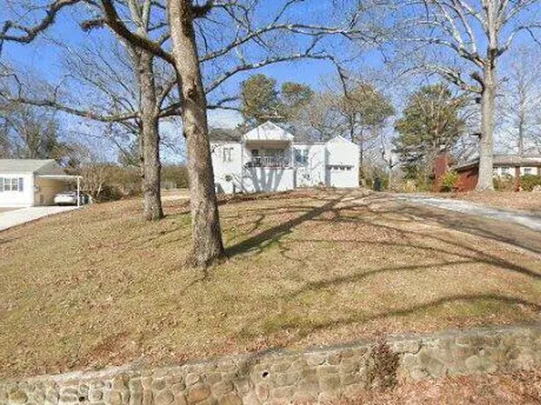 3885 Azalean Dr, Chattanooga, TN 37415