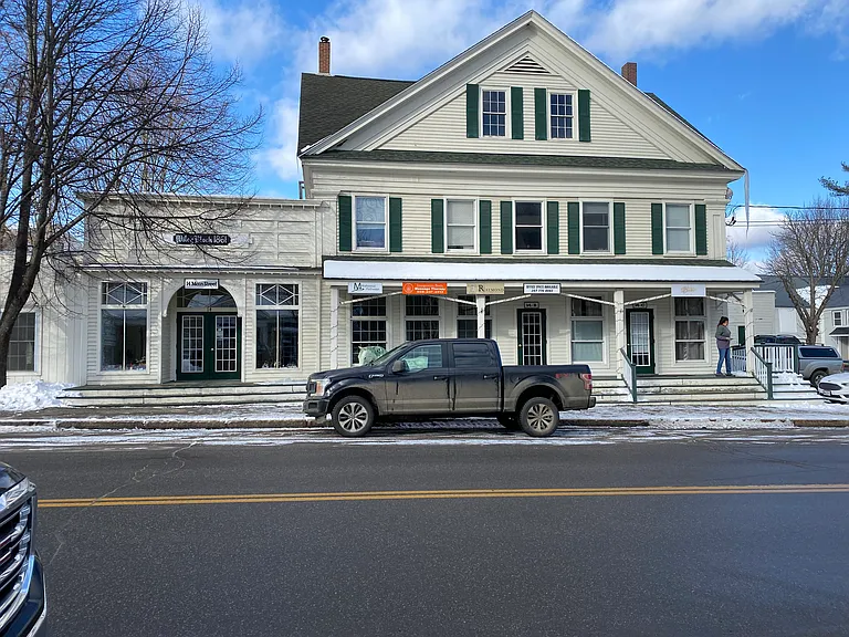 14 Maine St #1 — Photo 1
