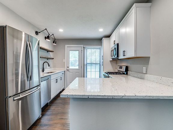 5th image of 3620 Bonnie Dr