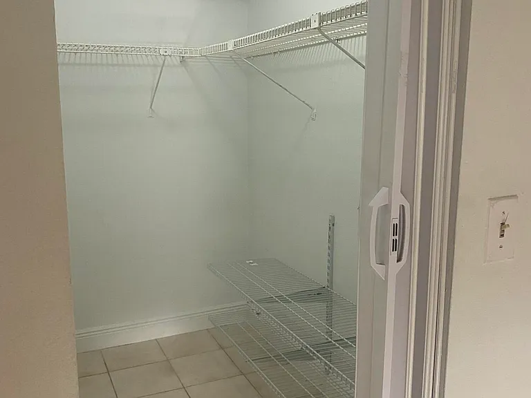 8185 NW 7th St #103 — Photo 11