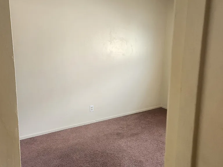 2125 10th Ave #10 — Photo 6