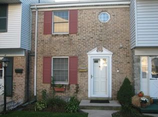 974 E Maple St, Palmyra, PA 17078