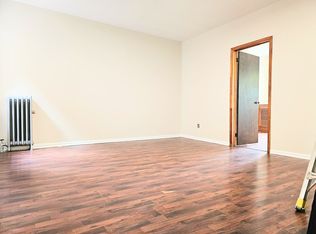 5222 8th Ave #3, Brooklyn, NY 11220