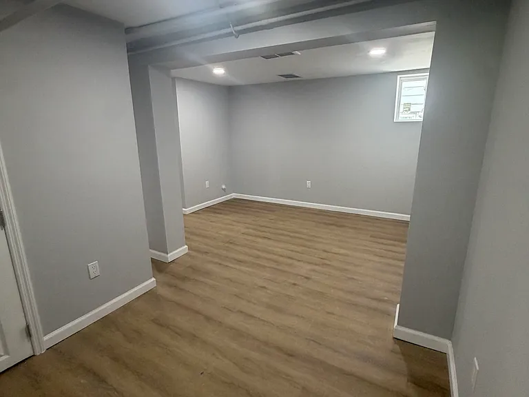 175 Laurel Ave #3 — Photo 2