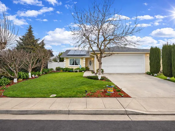 23663 Las Palmas Ave, Madera, CA 93637