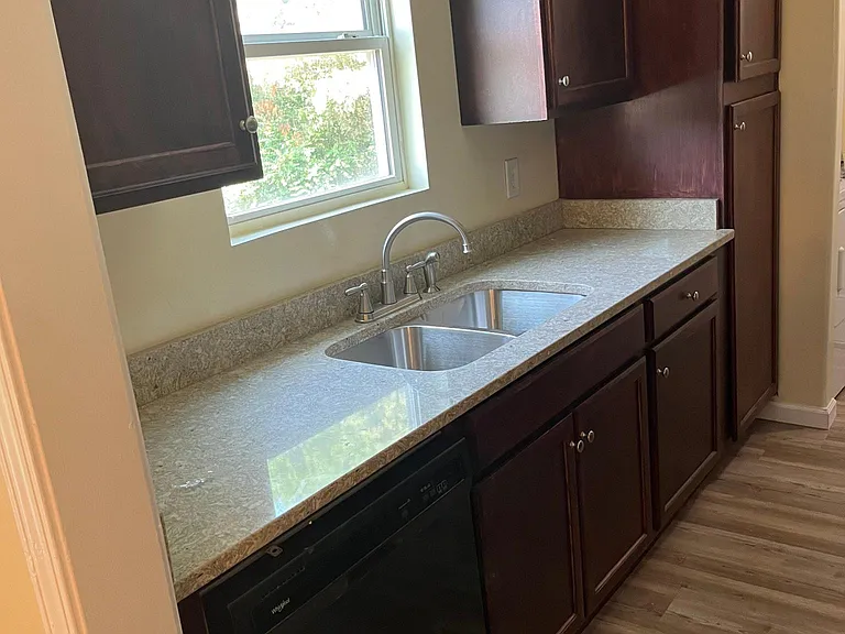 421 Bridgewater Way — Photo 9