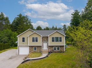70 Hill Rd, Charlton, MA 01507