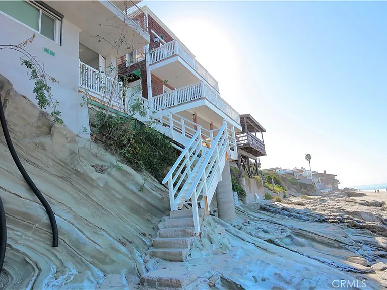 1061 Gaviota Dr — Photo 28