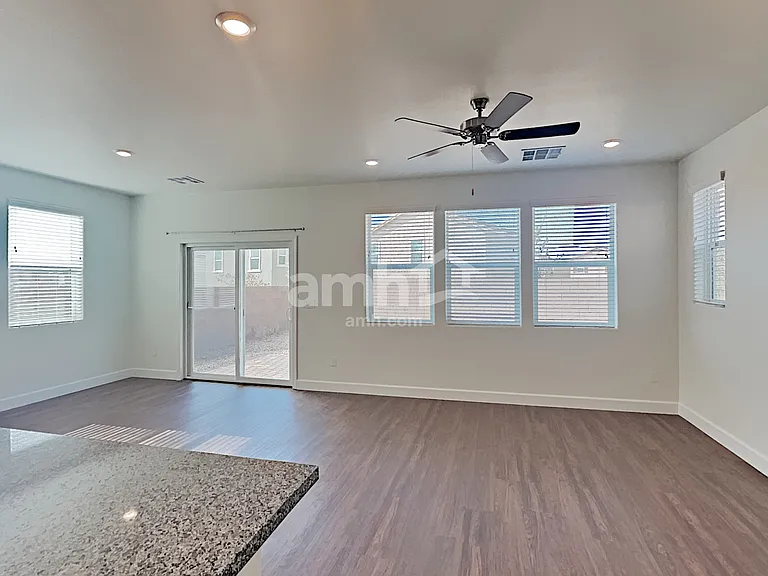 1475 Garden Swing Ave — Photo 7