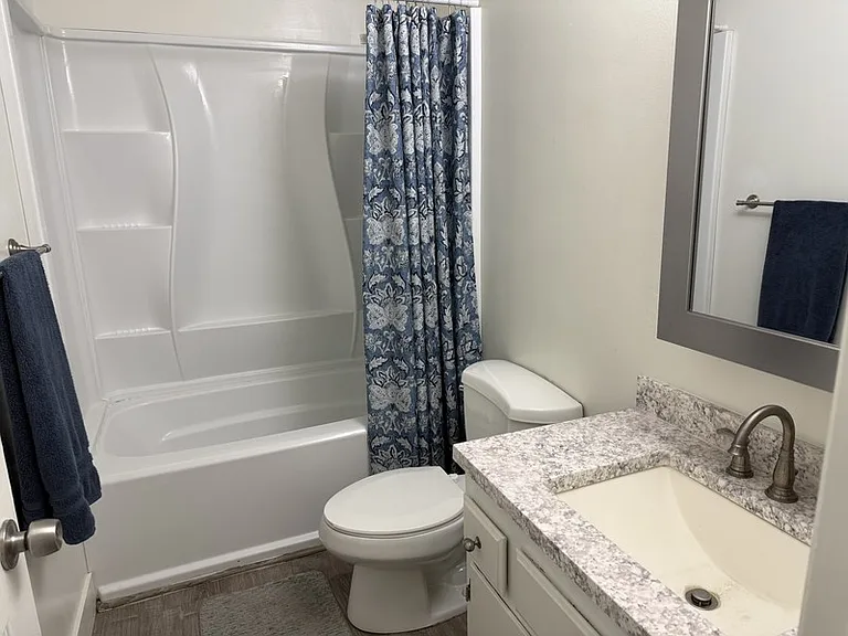 770 N Main St #1 — Photo 14