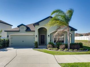 608 Silverthorn Pl, Groveland, FL 34736