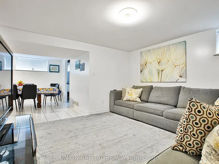 12 Newton Dr — Photo 16