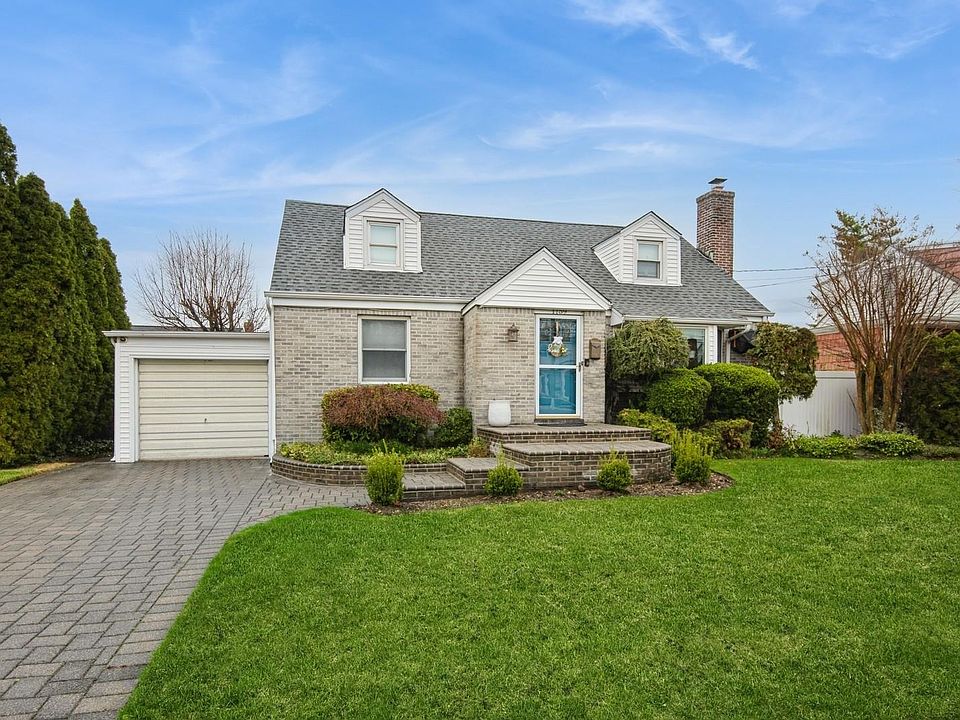1st image of 1759 Maurice Avenue
