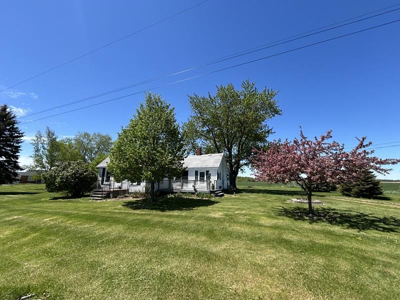 1st image of 4453 Barrie Rd
