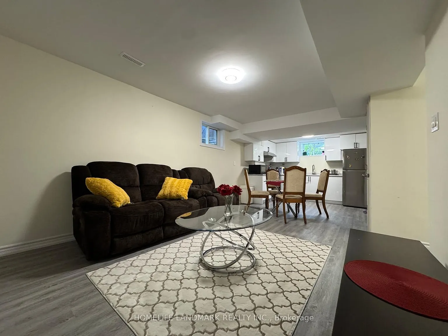 3 bed, $2,499 — Photo 4