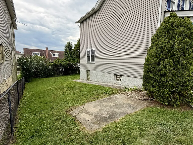Side yard.