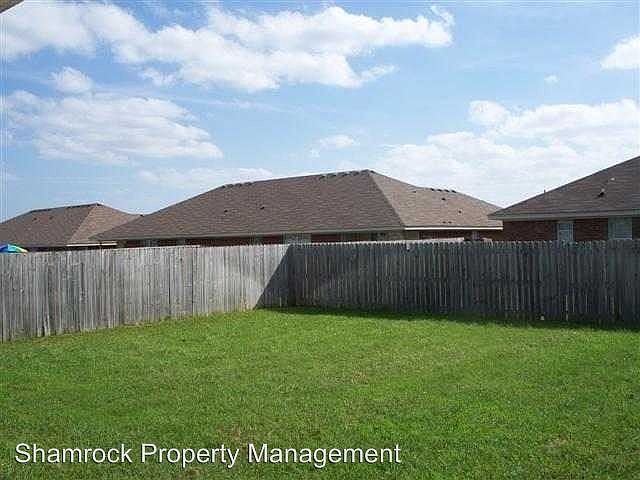 2nd image of 10224 Iris Ln Unit A