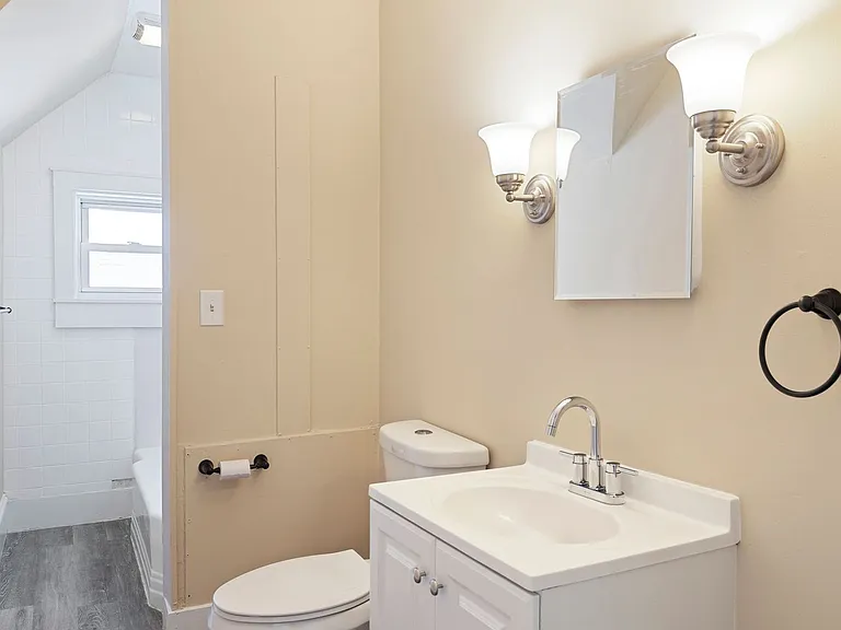 108 Dartmouth St — Photo 6