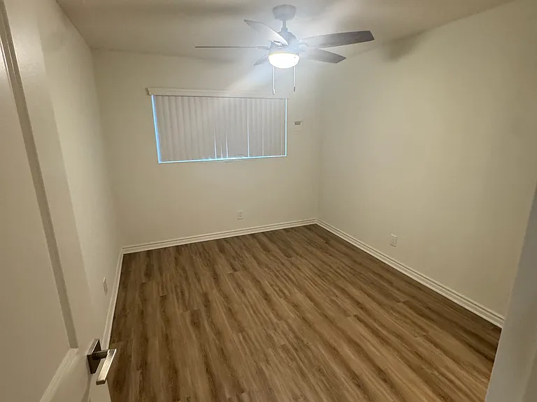 Friendly Hills apartments — Photo 14