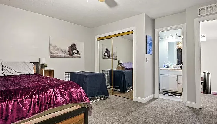 425 E Broadway St #D — Photo 7
