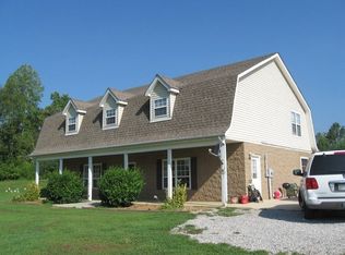 585 Hardys Chapel Rd, Livingston, TN 38570