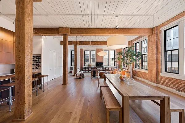 Sold by Nest Seekers International | media 3