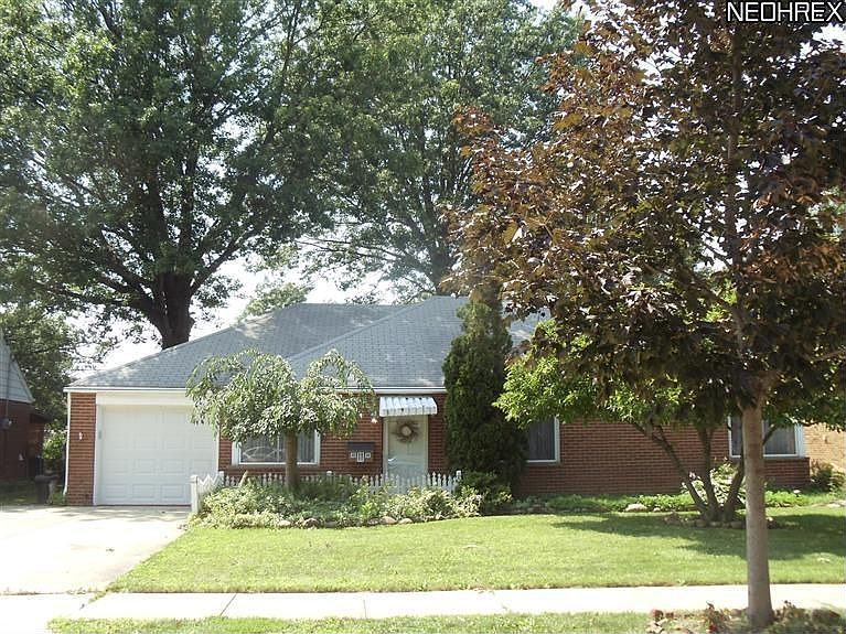 606 WALNUT