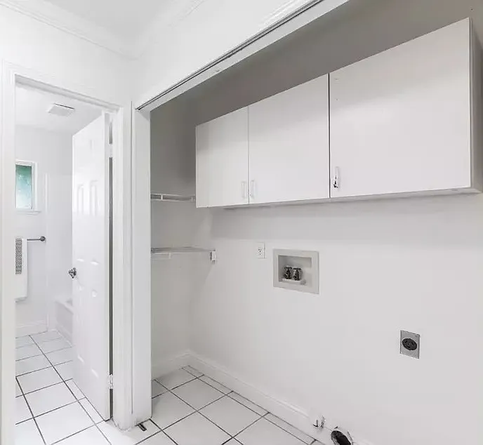 3 bed, 1261 sqft, $2,600 — Photo 3