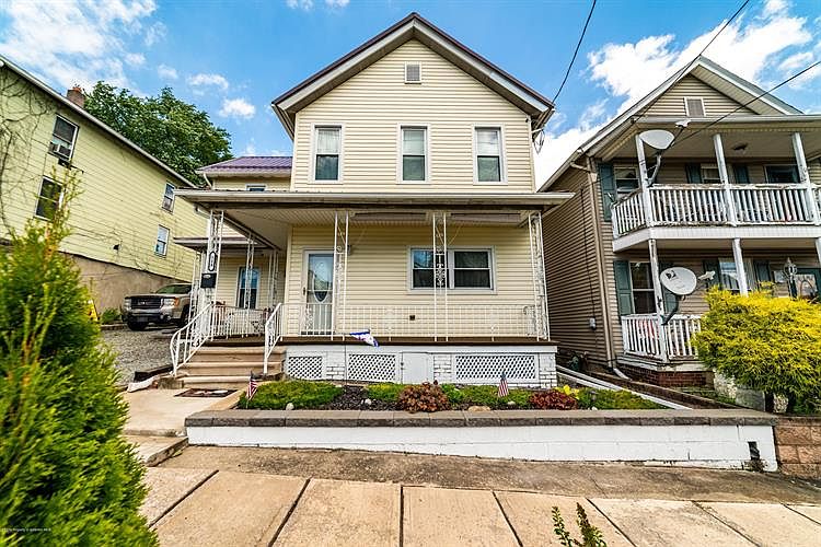 1st image of 528 Emmett St #L-33