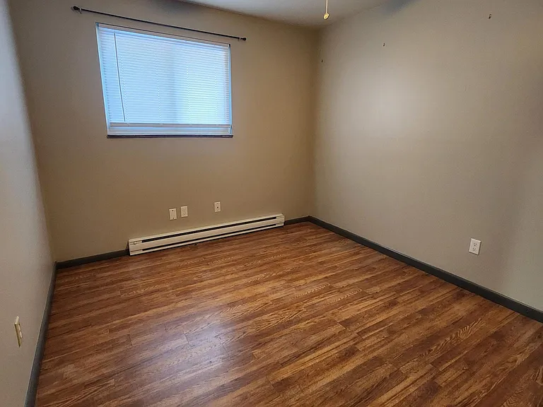1221 Leatherwood Dr #B — Photo 4