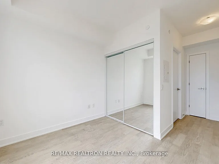 2 Teagarden Ct #705 — Photo 16