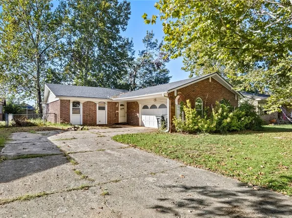 133 W Chestnut Pl, Skiatook, OK 74070