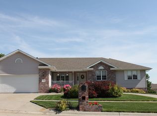2601 Clearfield Dr, Norfolk, NE 68701