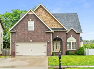 2461 Senseney Dr, Clarksville, TN 37042