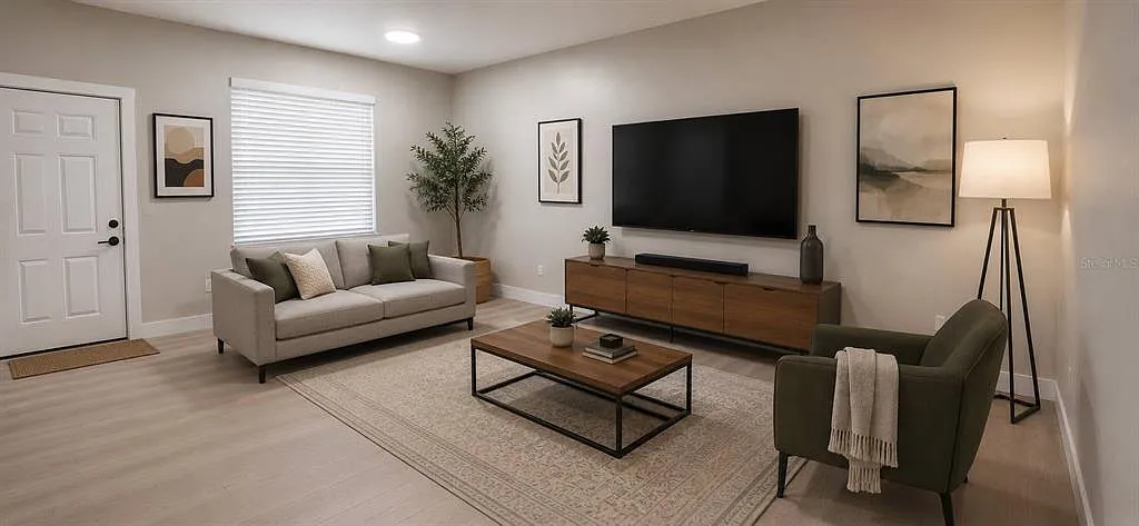 3 bed, 2.0 bath, 963 sqft, $1,900 — Photo 3