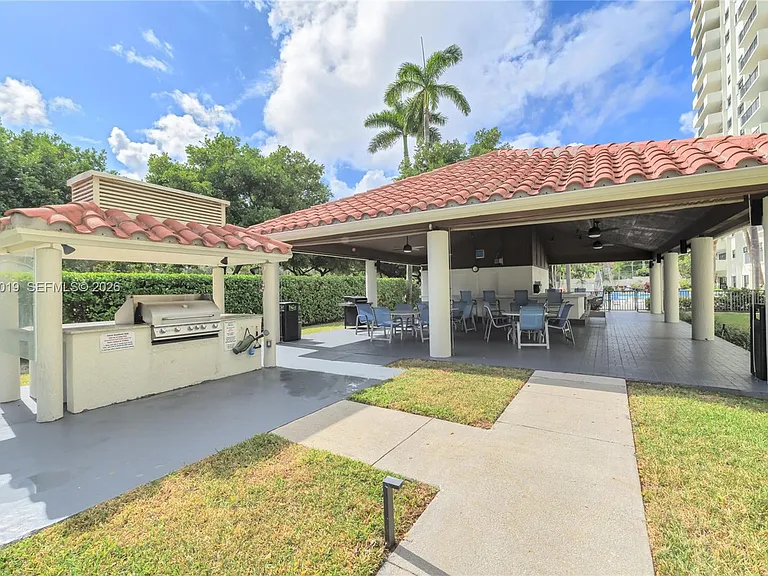 3200 Port Royale Dr N #2103 — Photo 65