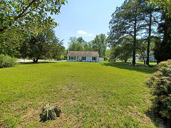 Front yard, large, open